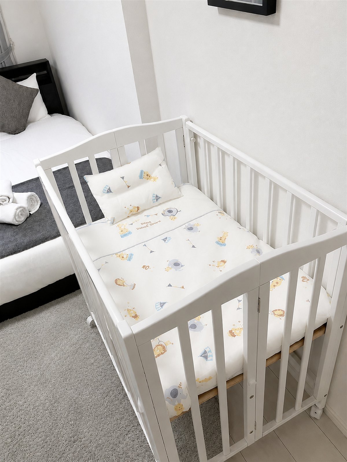 Baby cot
